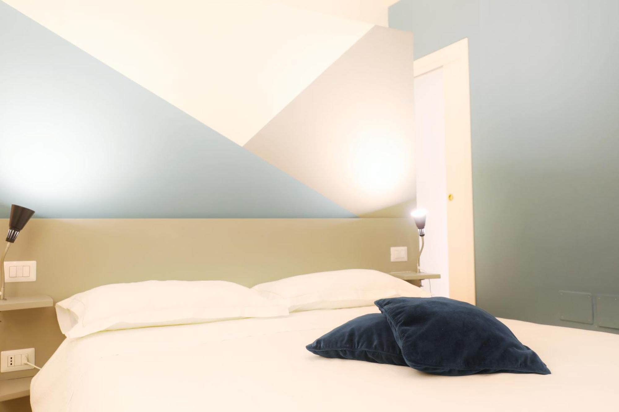 Teatro Suites Rooms คาตาเนีย ภายนอก รูปภาพ