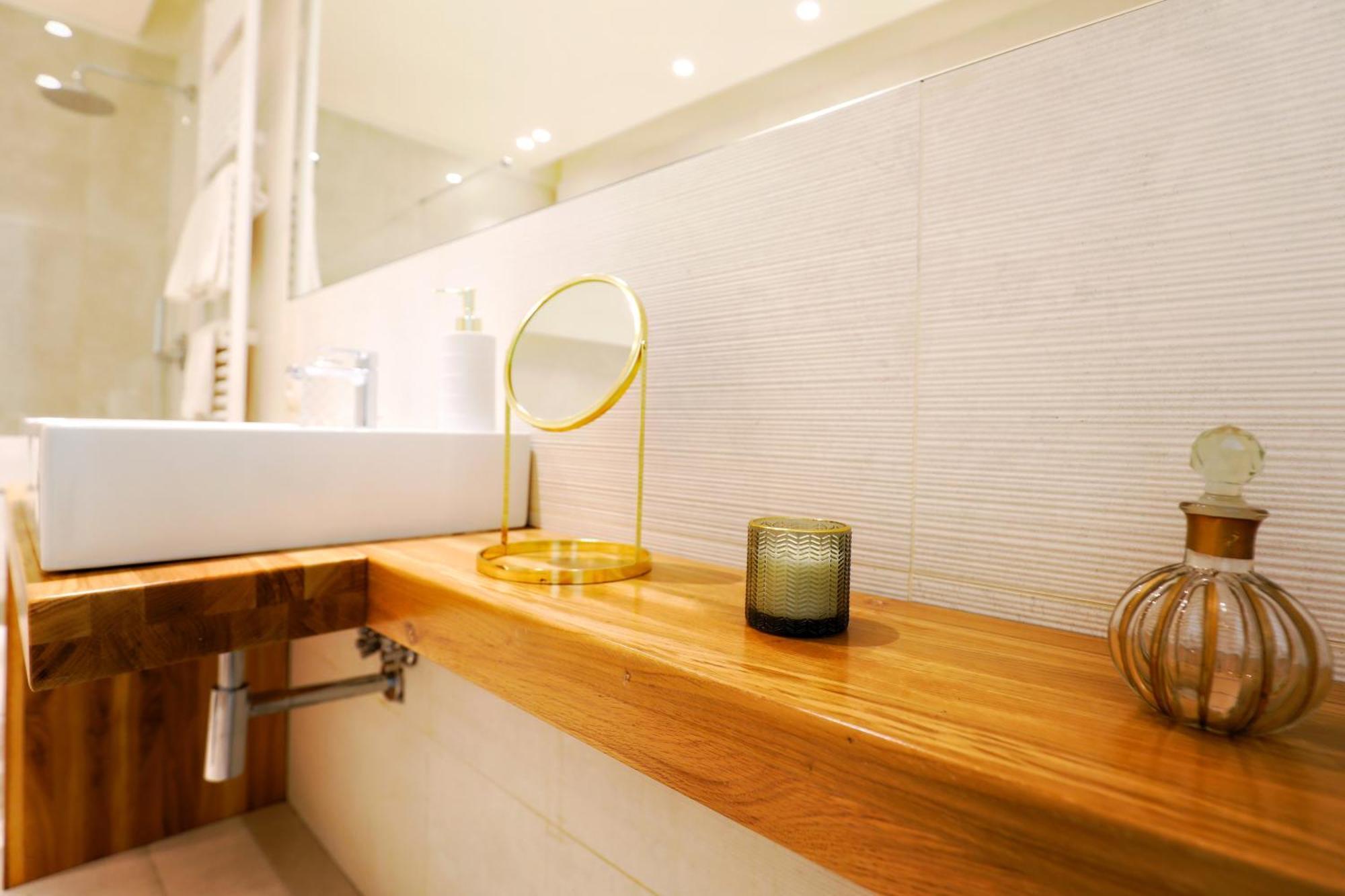 Teatro Suites Rooms คาตาเนีย ภายนอก รูปภาพ