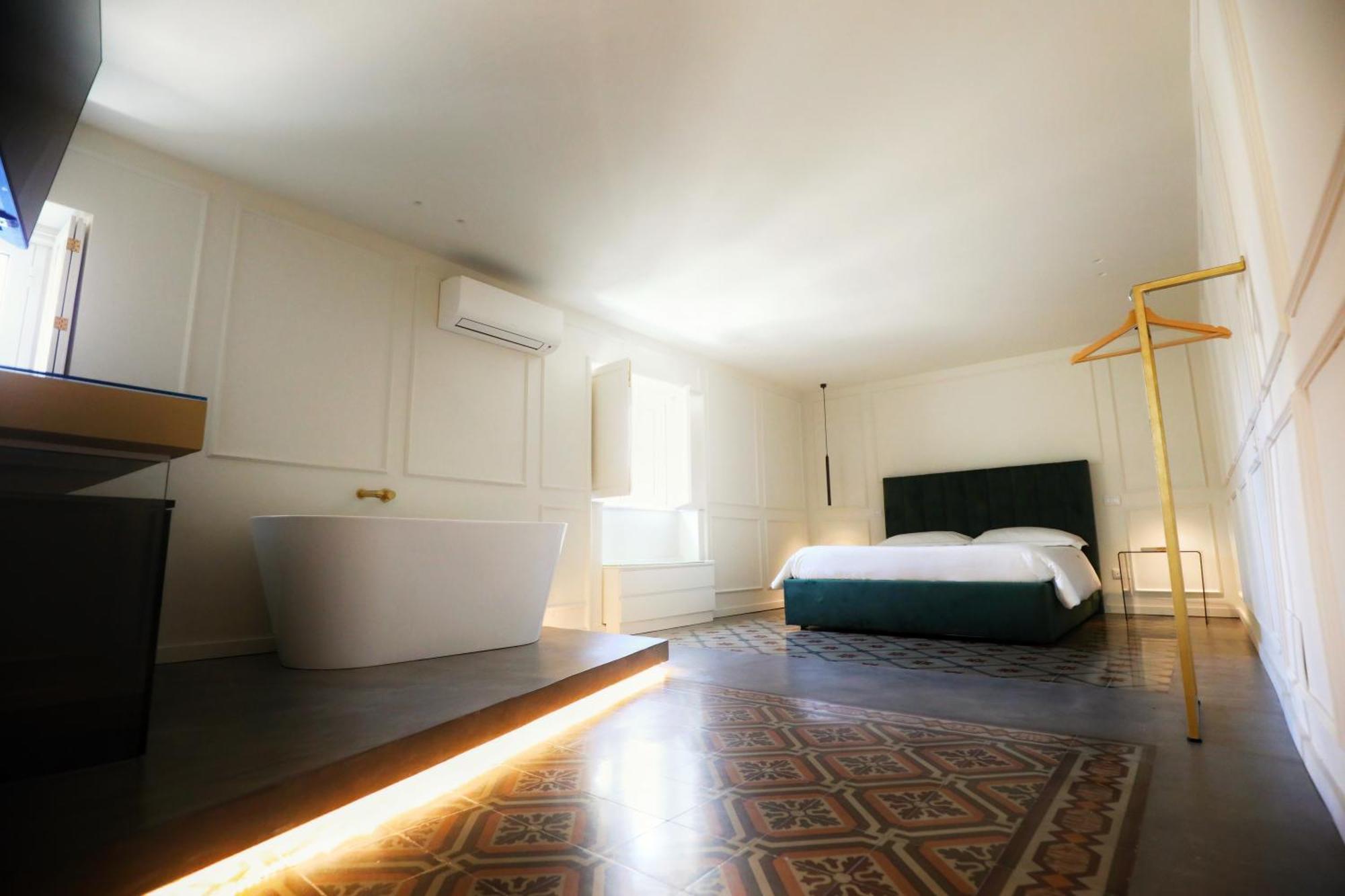Teatro Suites Rooms คาตาเนีย ภายนอก รูปภาพ