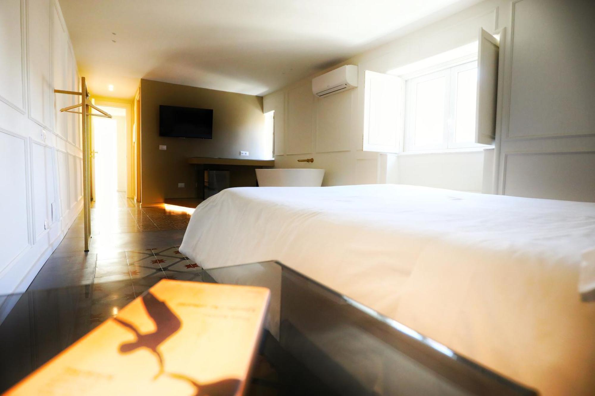 Teatro Suites Rooms คาตาเนีย ภายนอก รูปภาพ